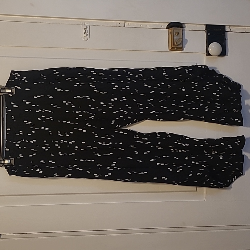 Iguana Black and White Pants